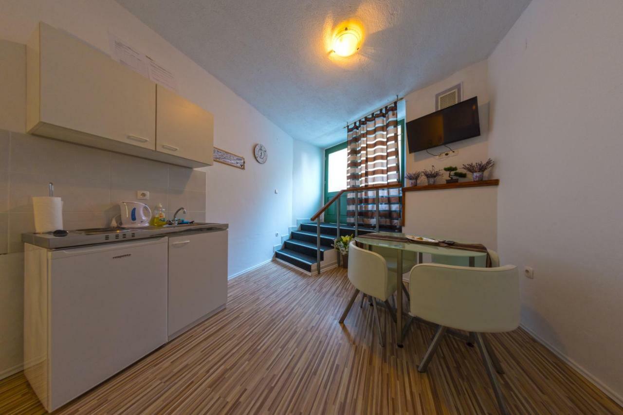 Apartment Nino Skradin Eksteriør bilde
